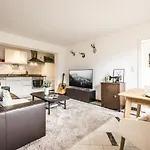 View4two / Chalet-apartment Zillertal