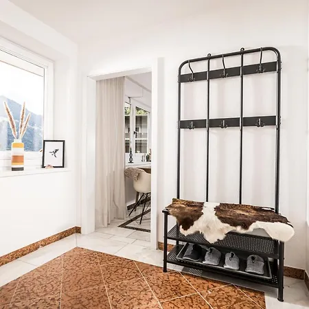 View4two / Chalet-apartment Zillertal Apartman