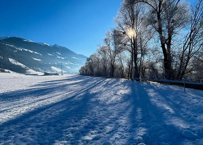View4two / Chalet-apartment Zillertal Hart im Zillertal