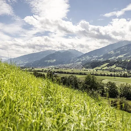 Διαμέρισμα View4two / Chalet-apartment Zillertal